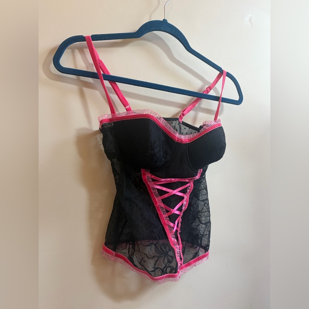 Victoria's Secret Y2K Vintage Black & Pink Sheer Lace Sexy Babydoll Camisole Top